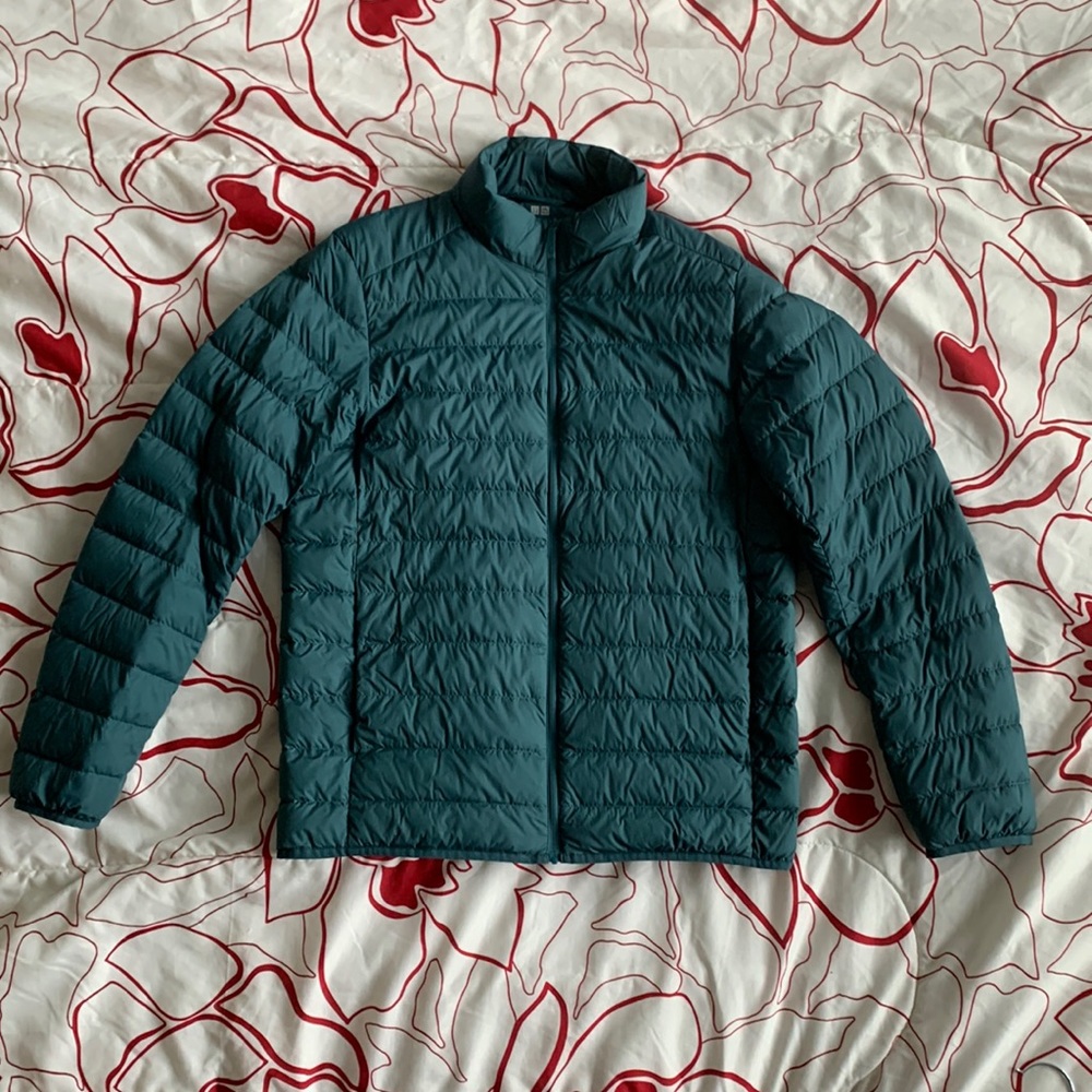 UNIQLO ultra light down jacket. Size M (Japanese)